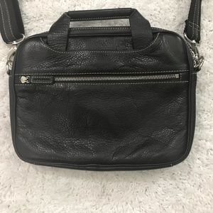 Men’s Levenger crossbody messenger bag